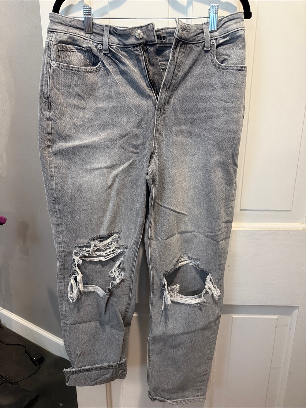 American Eagle Outfitters Grey Distressed Boyfriend Jeans